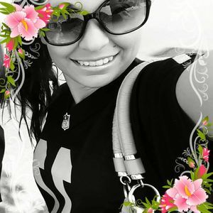 Meet your Posher, Brittney